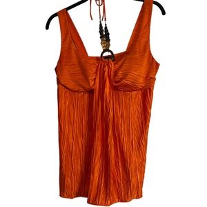 Cute ! Cute! Used top but in great shape !